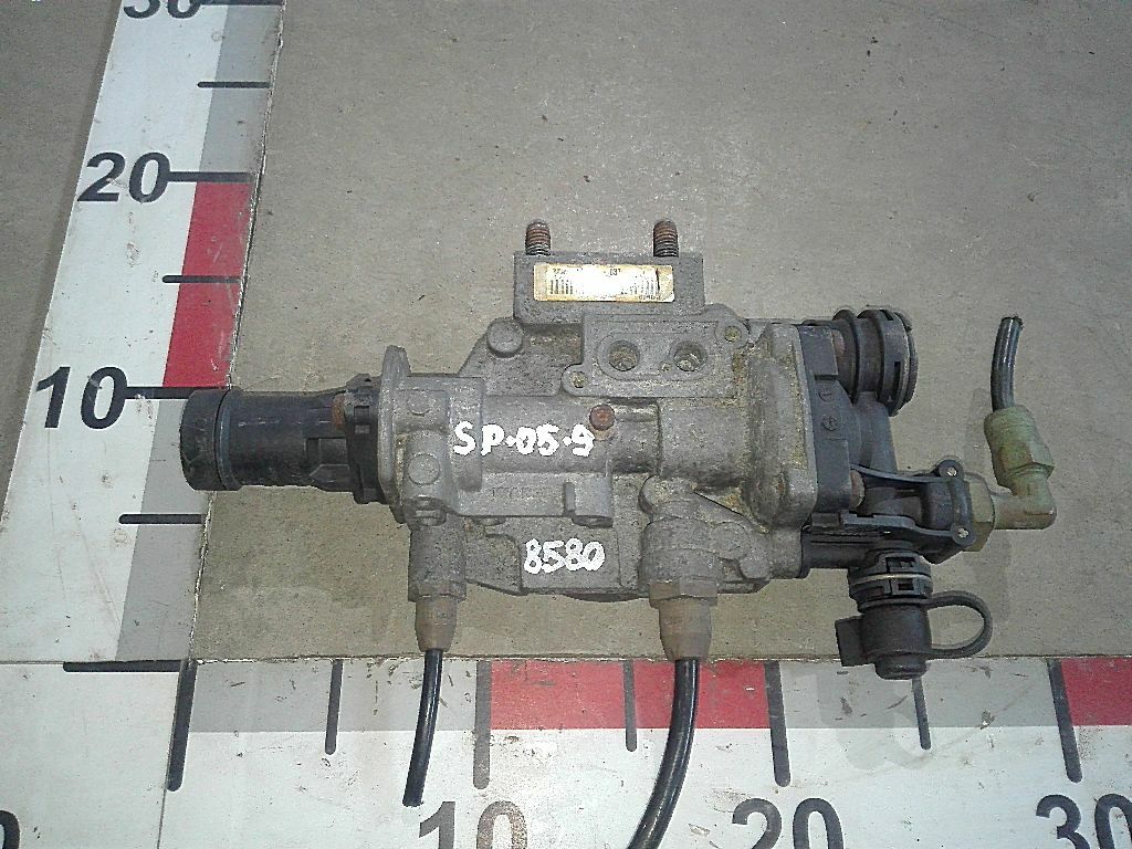 Кран распределения тормозных сил б/у