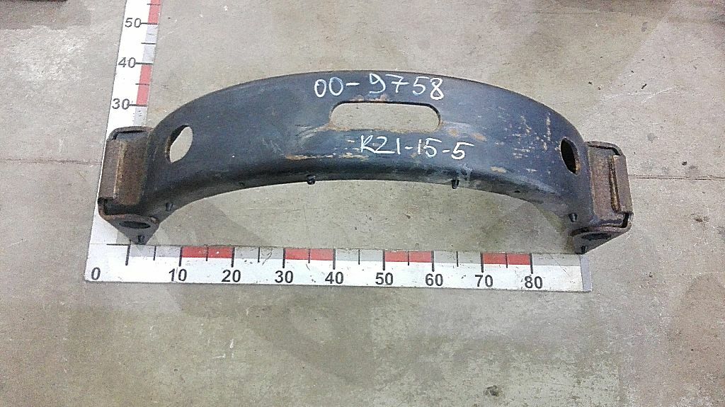 Траверса рамы передняя б/у