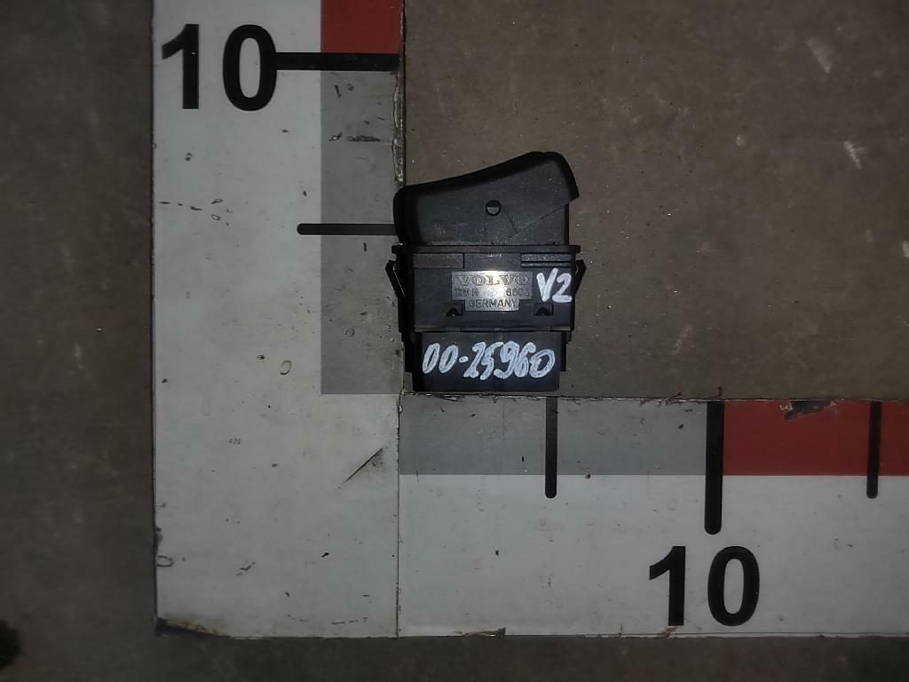 Клавиша слива конденсата б/у