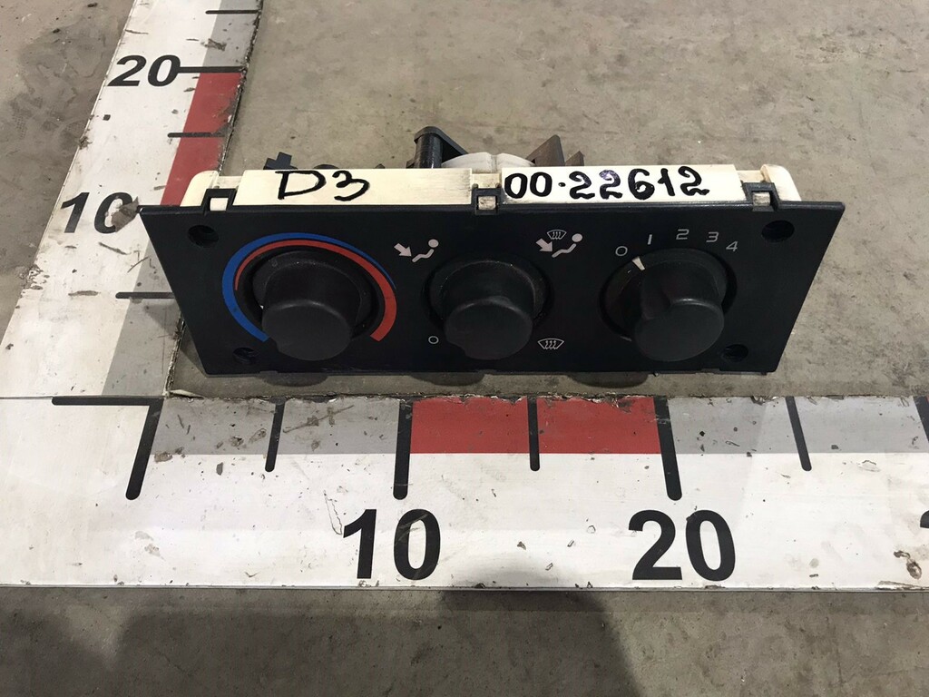 Блок управления климатом б/у