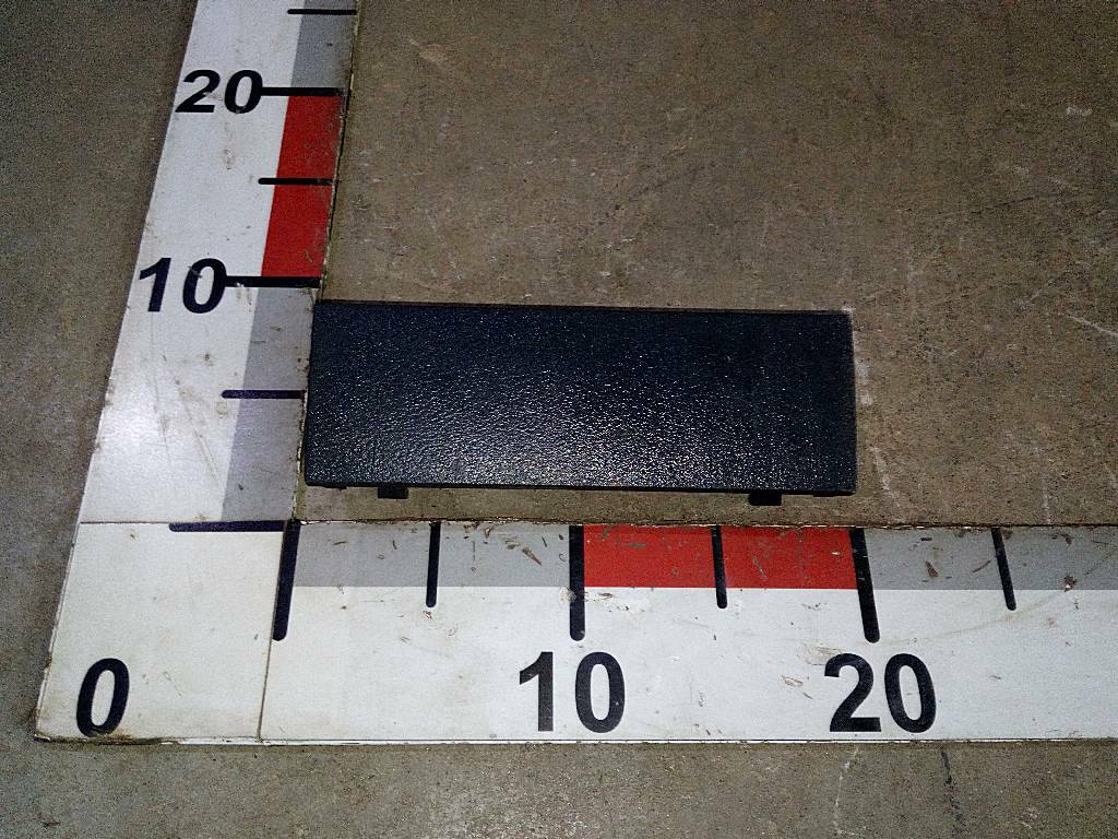 Заглушка панели приборов б/у