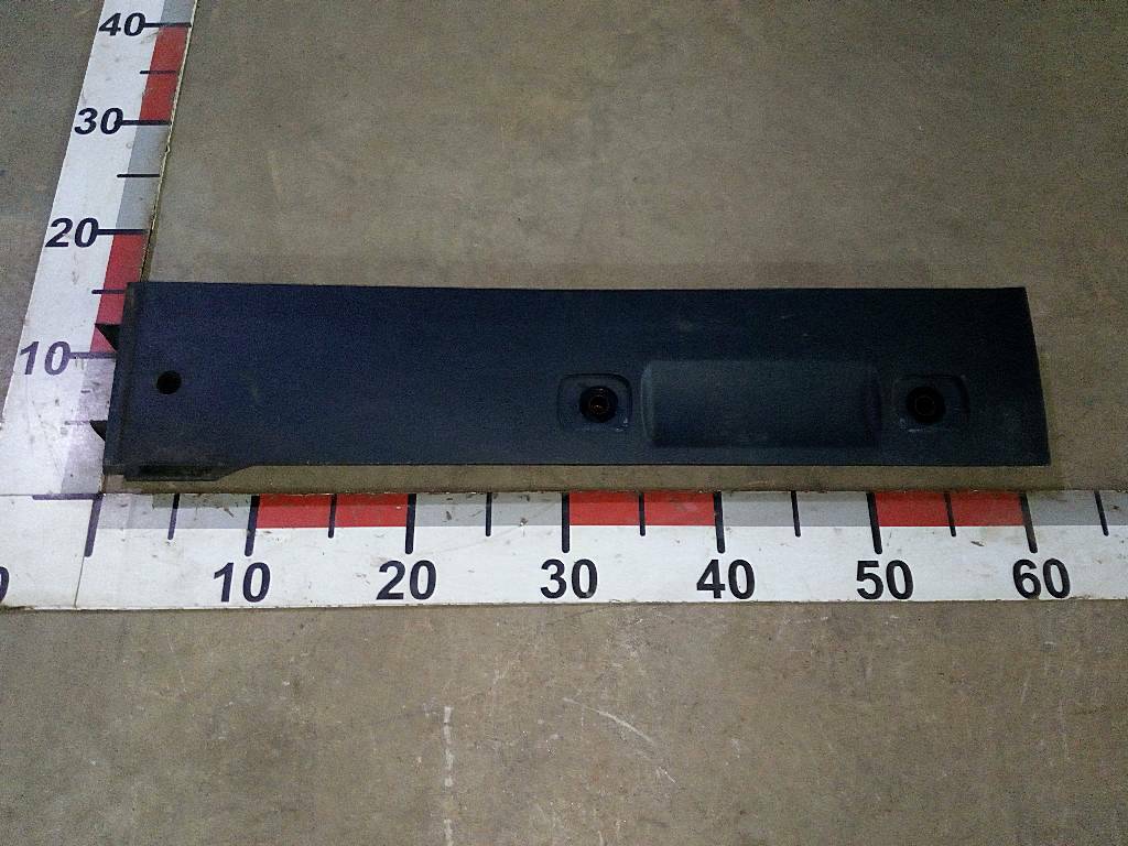 Накладка кабины б/у