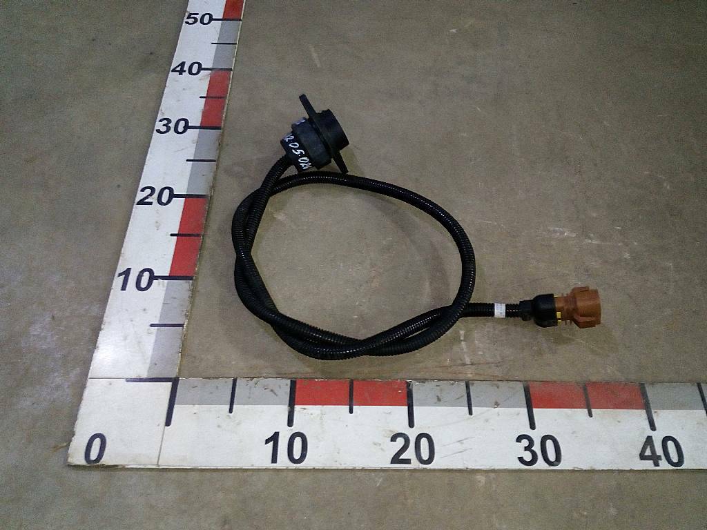 Розетка электрическая б/у