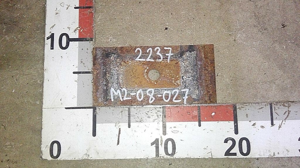 Проставка передней рессоры б/у