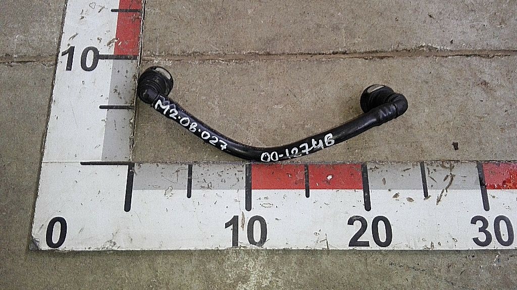 Трубка топливная D2066 б/у