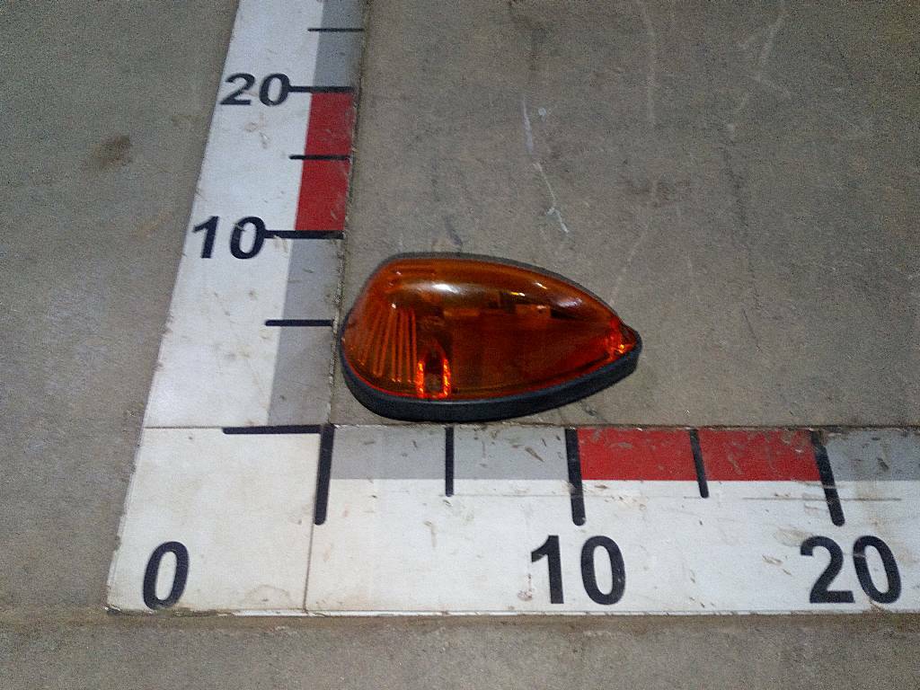 Фонарь габаритный б/у