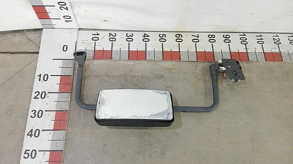 Зеркало левое б/у