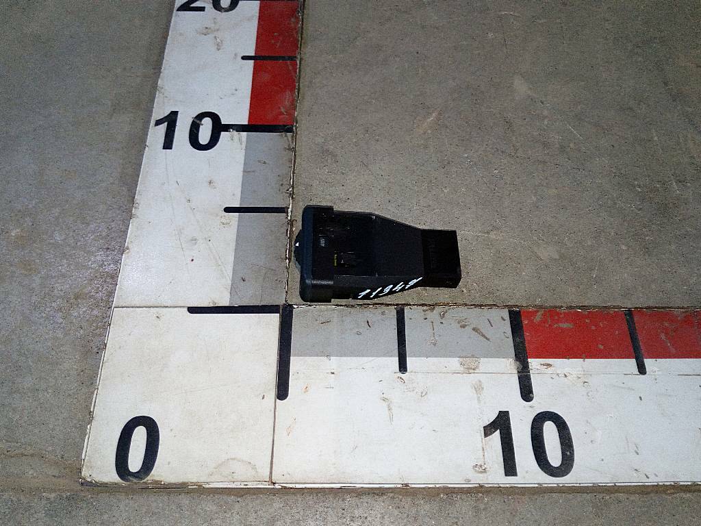 Корректор фар б/у