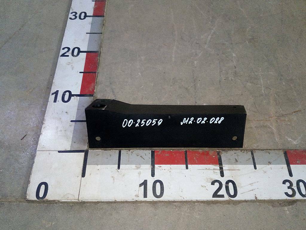 Кронштейн верхней консоли левый б/у