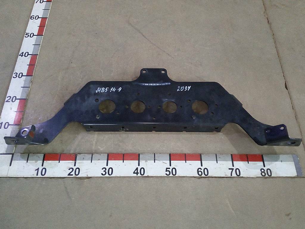 Траверса электрических розеток б/у