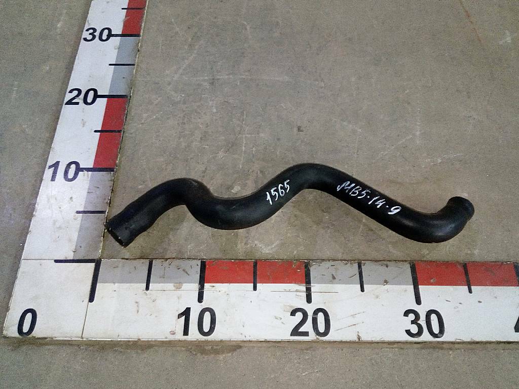 Патрубок печки б/у