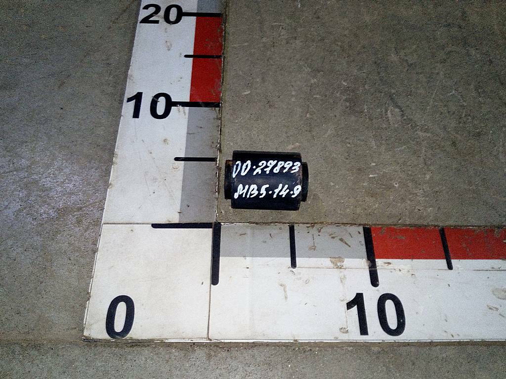 Подушка радиатора б/у