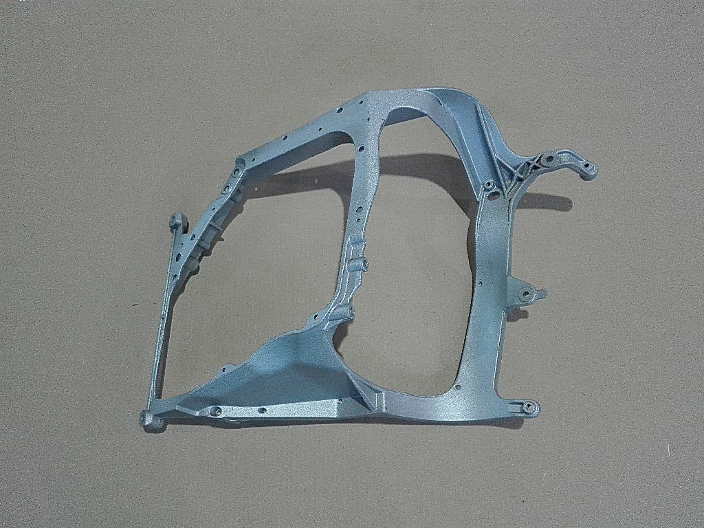 Кронштейн правой фары (аналог)