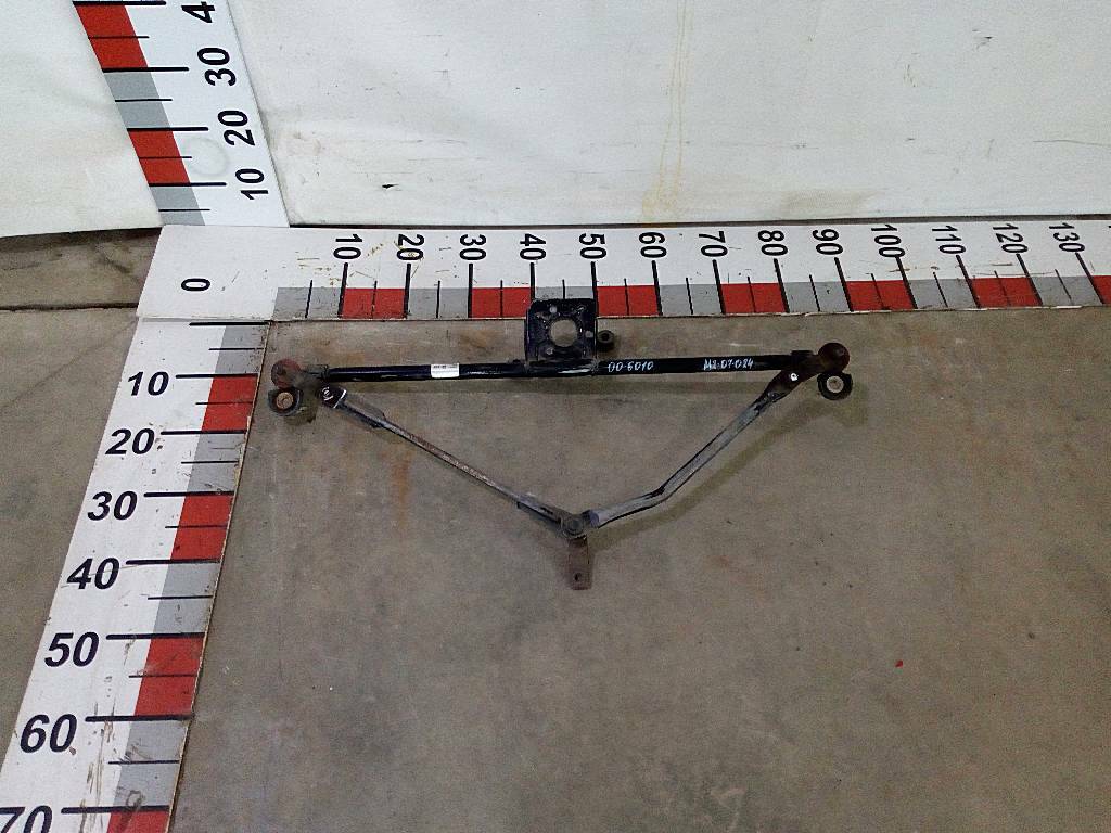 Трапеция стеклоочистителей б/у