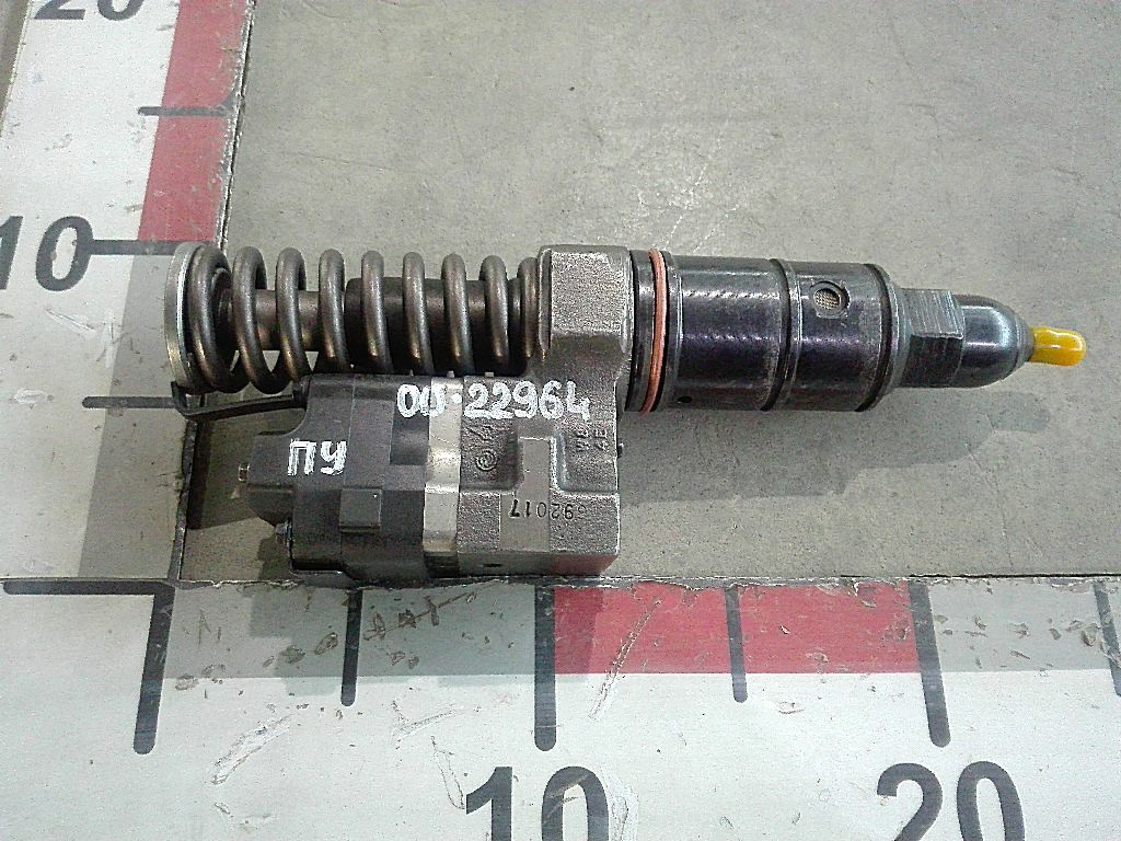 Форсунка топливная DD12,7 б/у