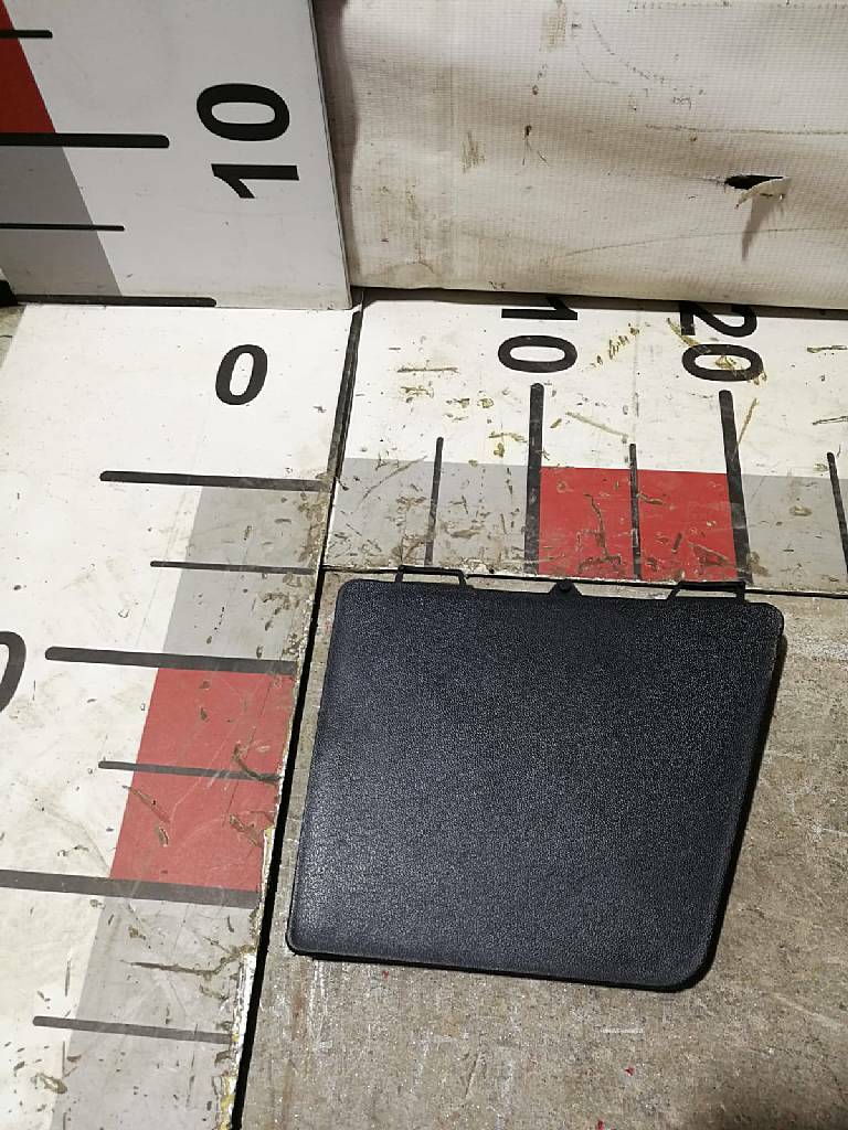 Заглушка корпуса левой ступени б/у