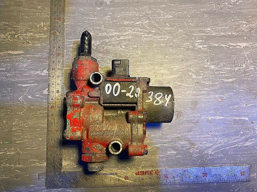 Клапан abs б/у