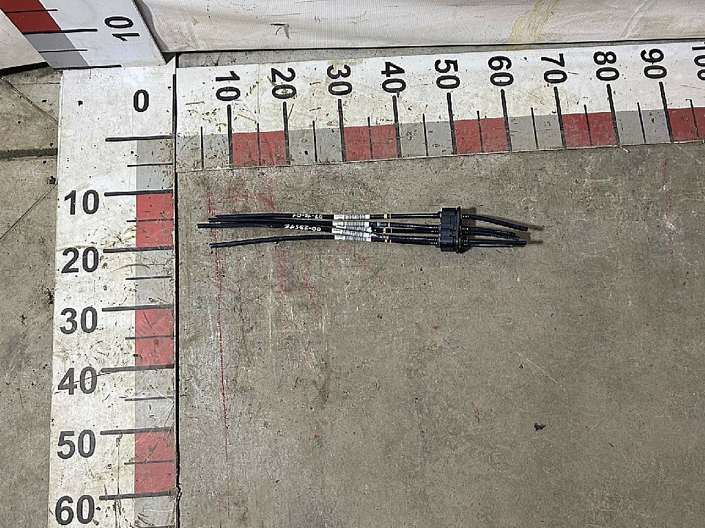 Клапан ручного тормаза б/у