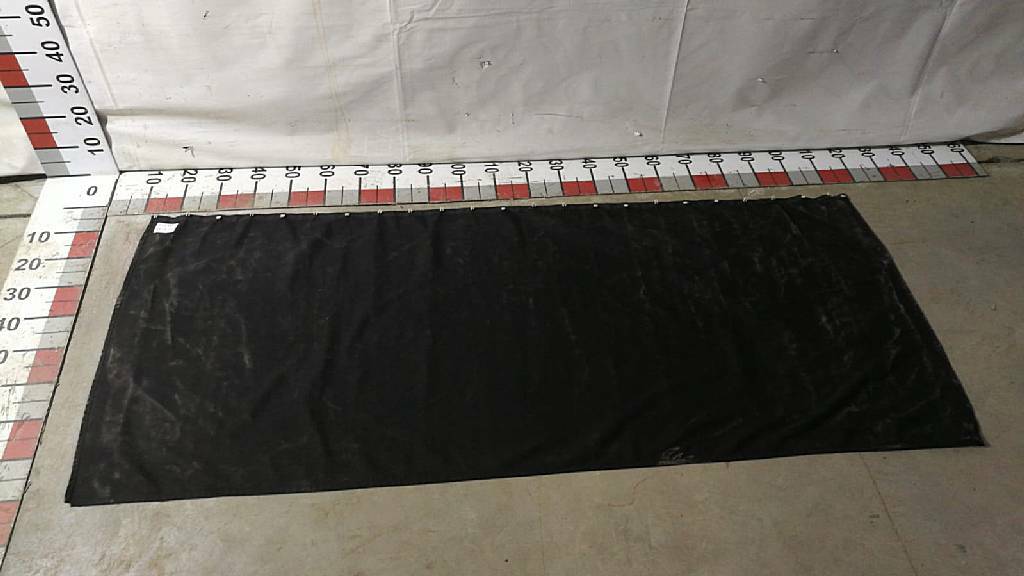 Штора лобового стекла б/у