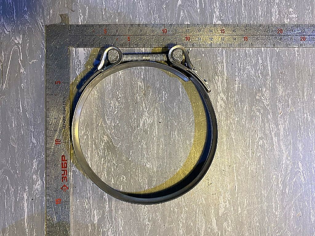 Хомут патрубка интеркулера б/у