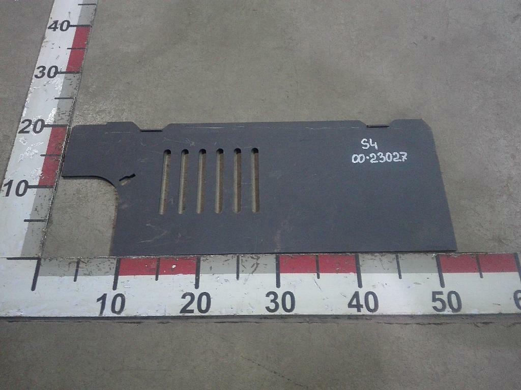 Накладка спальника б/у