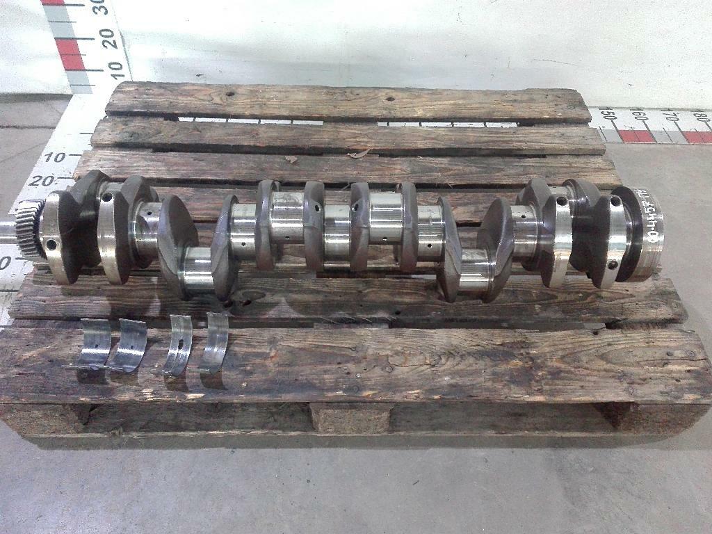 Коленвал D12D б/у