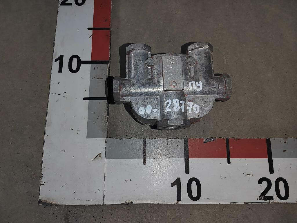 Клапан защитный 4-х контурный б/у