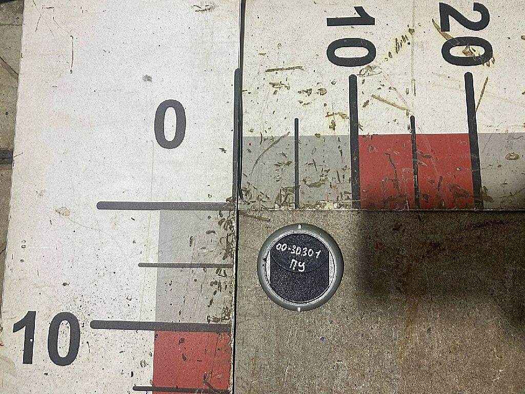 Дефлектор салона б/у