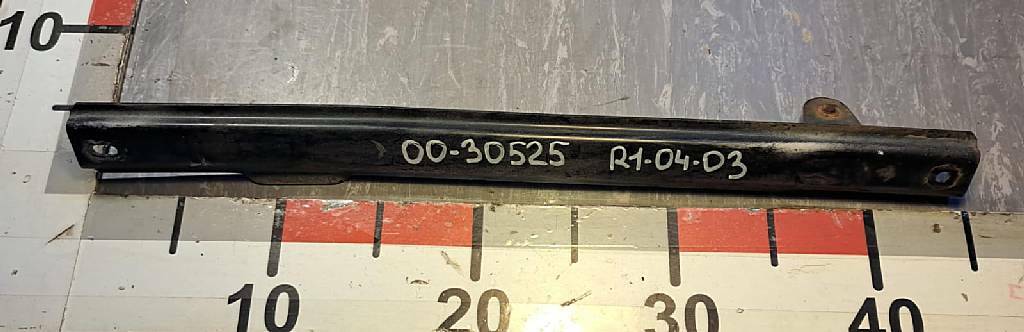 Кронштейн газлифта левый б/у