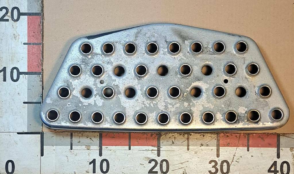 Ступенька корпуса ступеней б/у