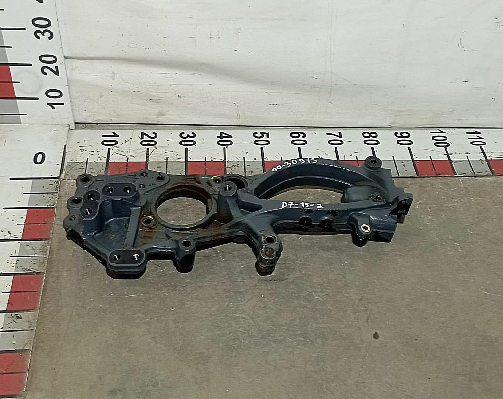 Кронштейн рамы левый б/у