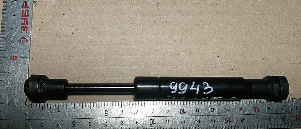 Газлифт бардачка б/у