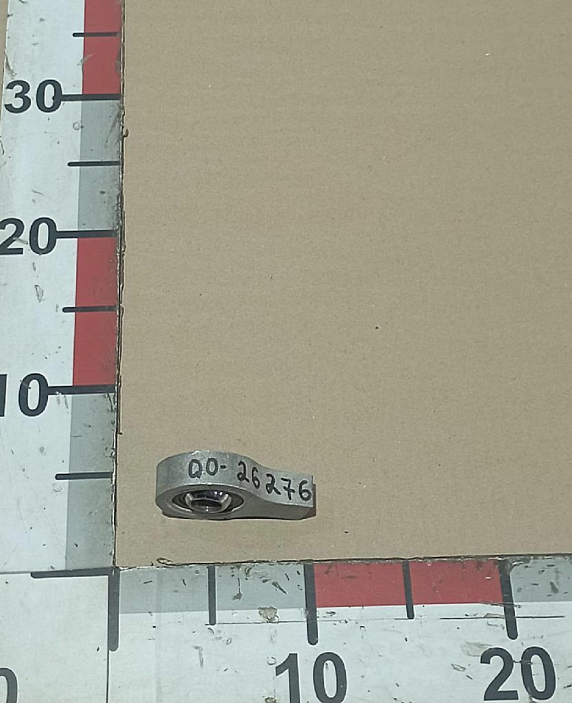 Наконечник амортизатора кабины б/у