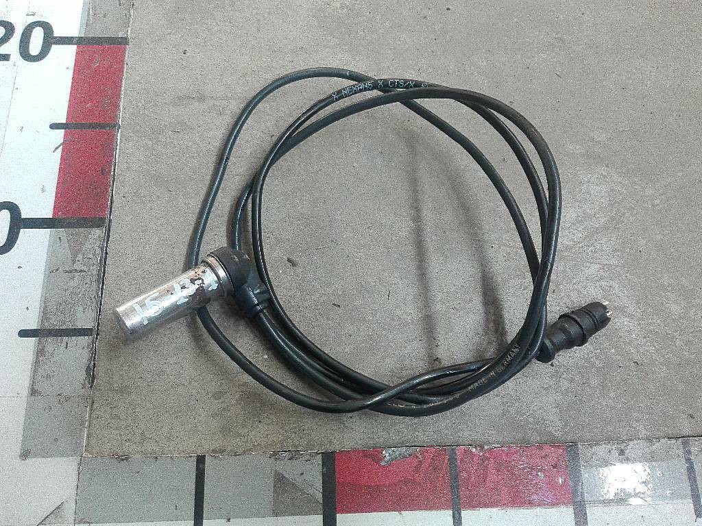 Датчик системы abs б/у