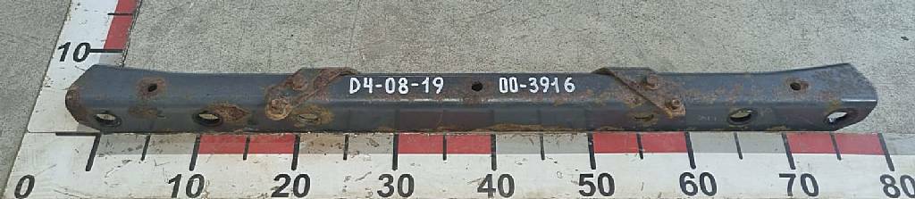 Траверса рамы передняя б/у