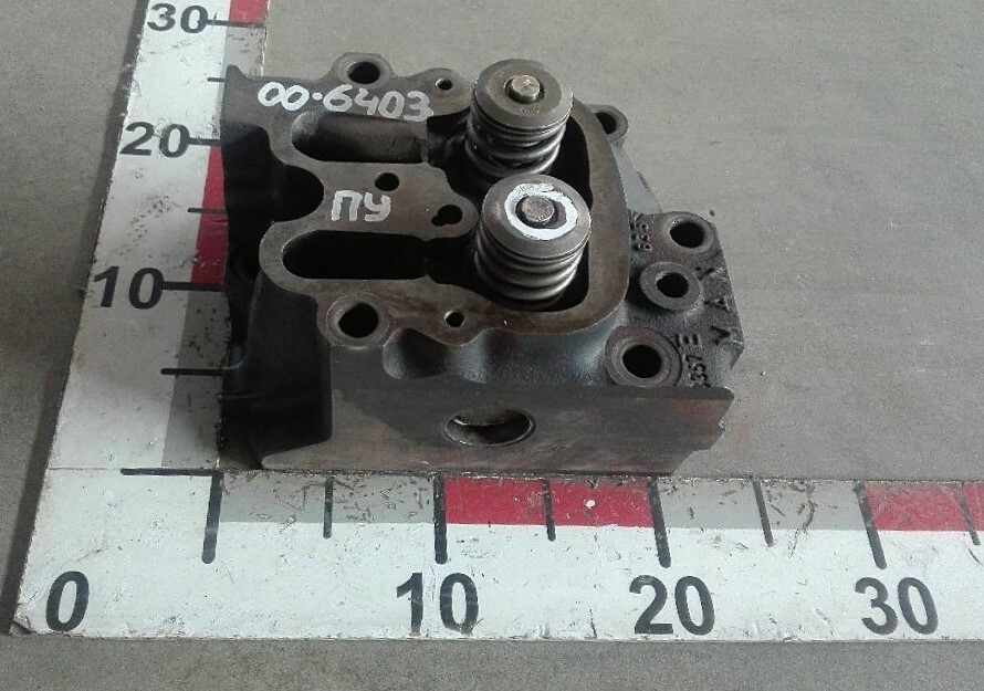 Головка блока цилиндров D2866 б/у
