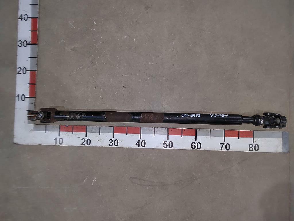 Вал рулевой б/у