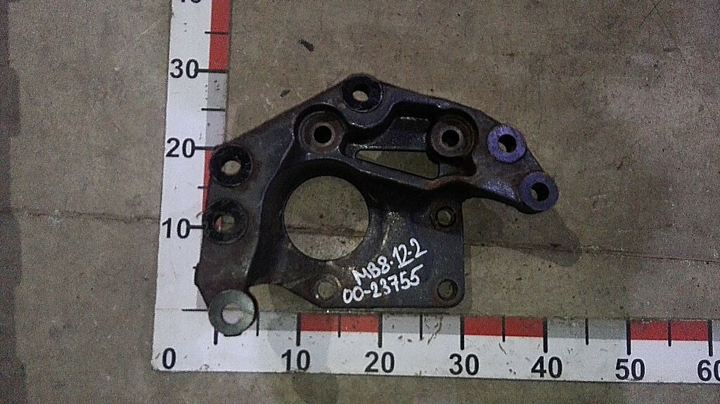 Кронштейн ГУРа б/у