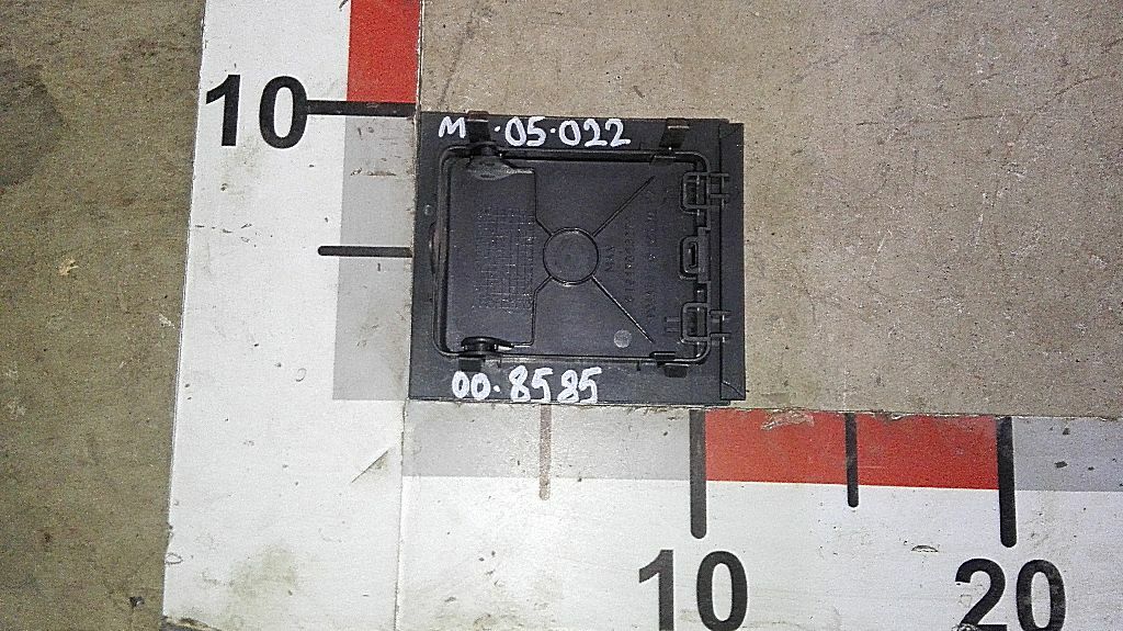 Заглушка панели приборов б/у