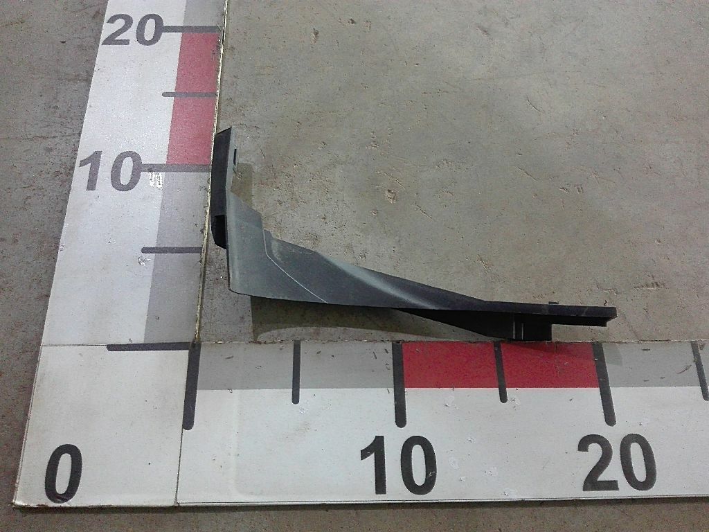 Накладка крыши левая б/у