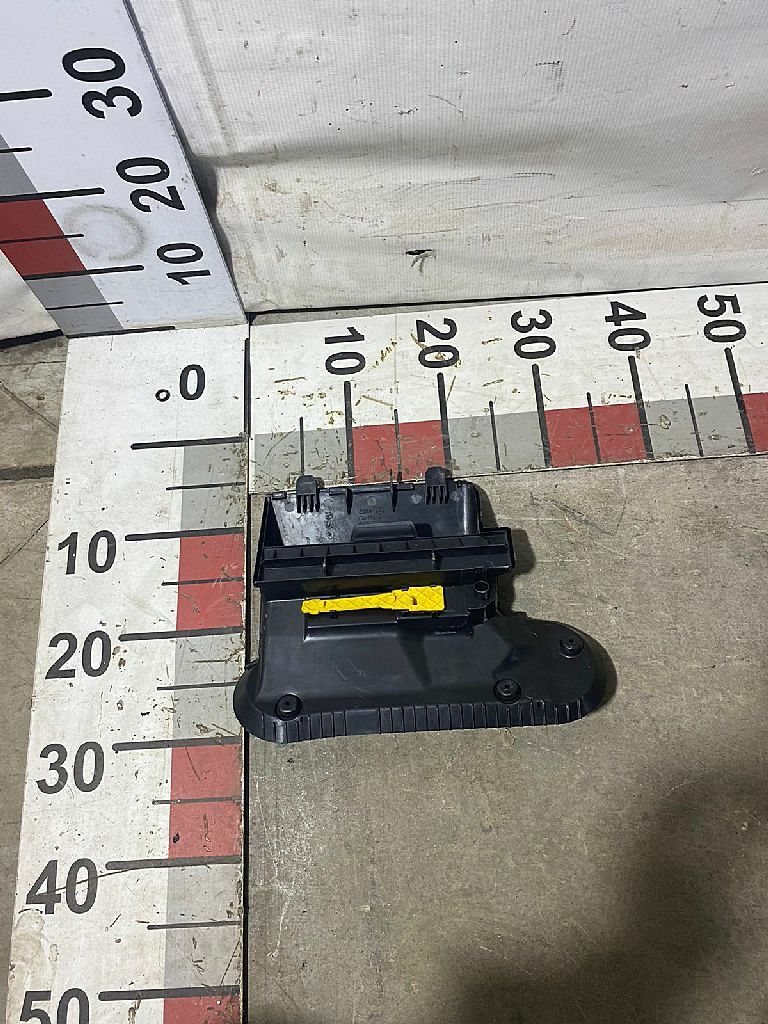 Патрубок корпуса печки б/у