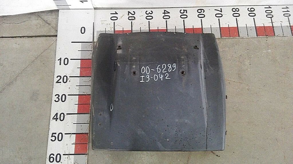 Крыло заднее б/у