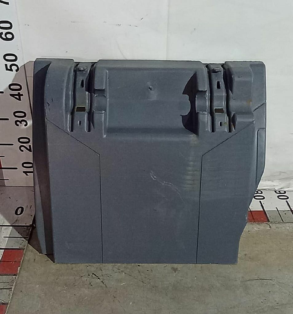 Крыло заднее передняя часть правое б/у