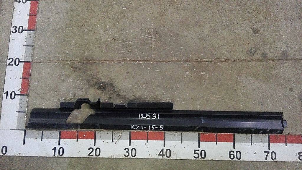 Накладка левой стойки лобового стекла б/у