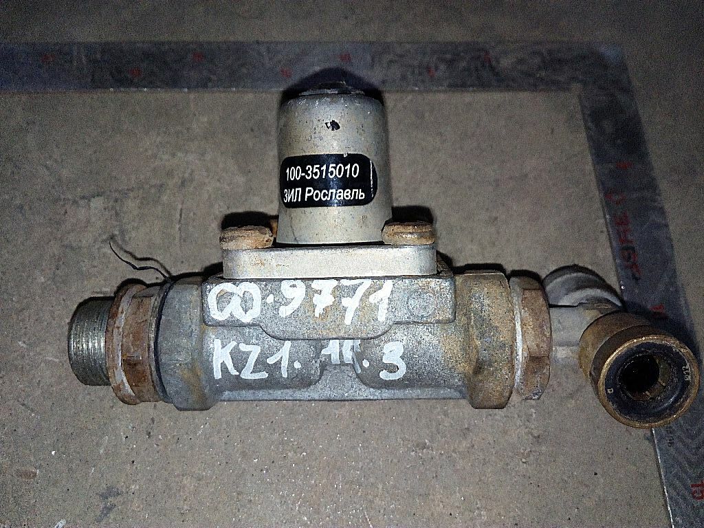 Клапан защитный б/у