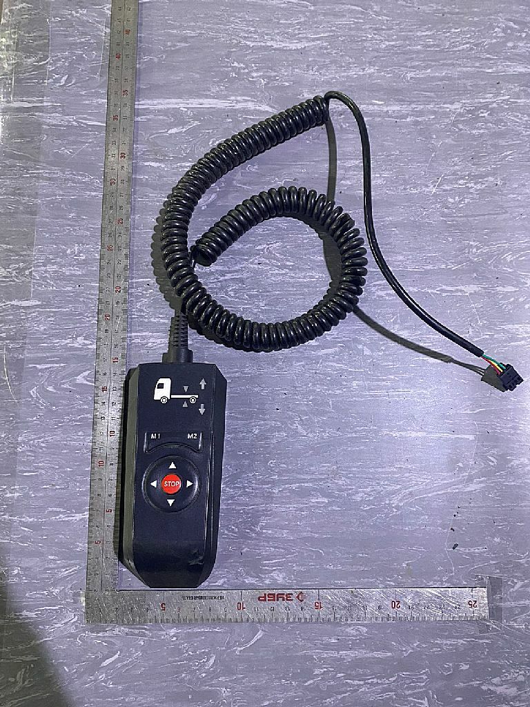 Пульт управления подвеской б/у