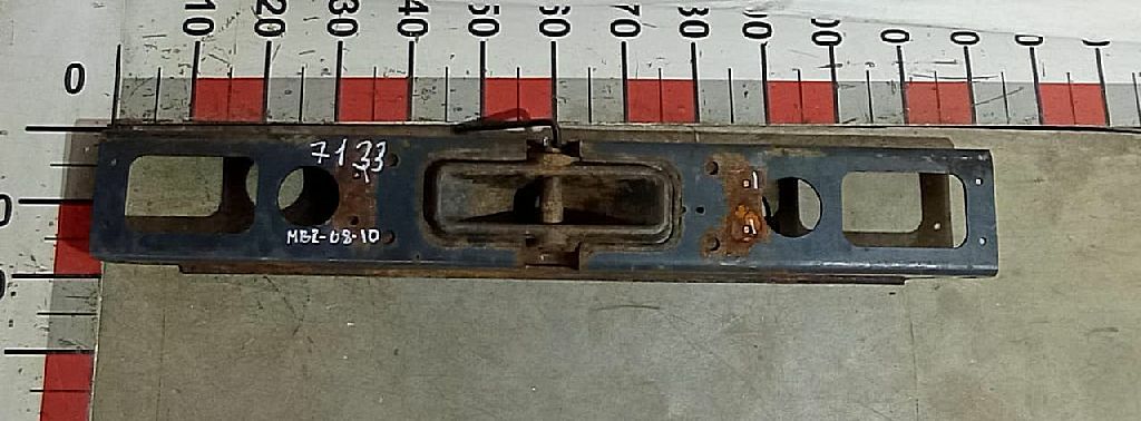 Траверса рамы передняя б/у