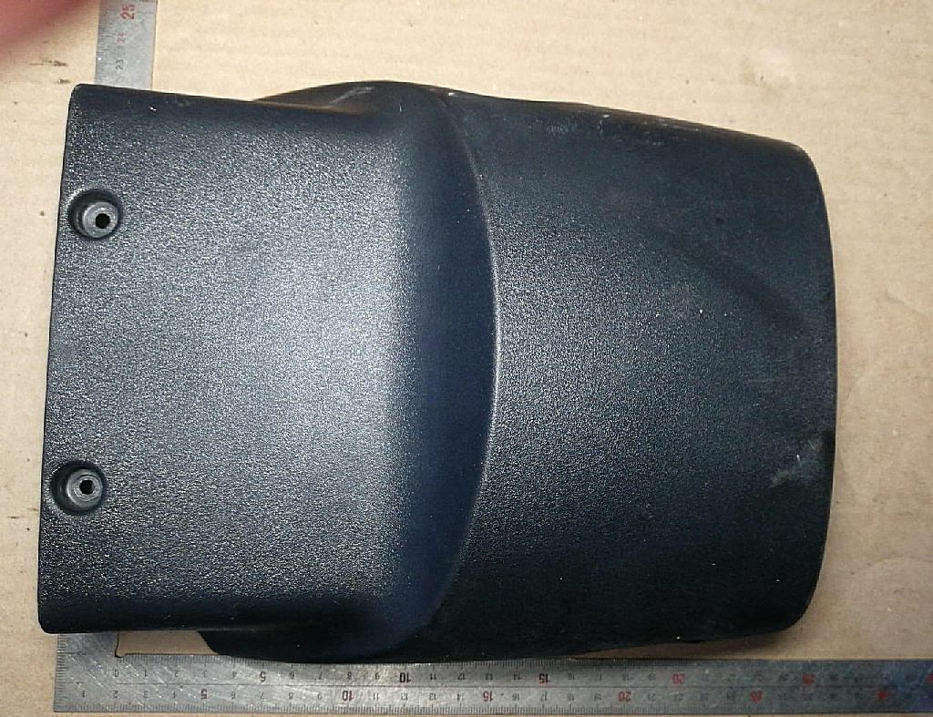 Кожух рулевой колонки нижний б/у