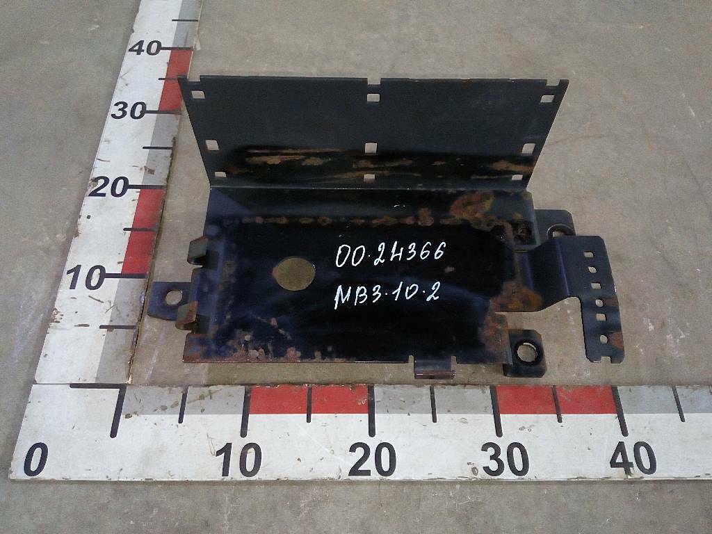 Кронштейн блока управления светом б/у