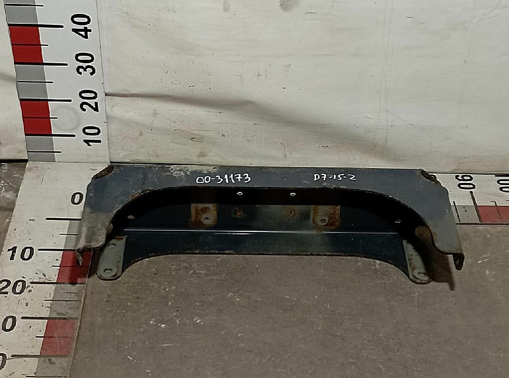 Траверса рамы задняя б/у